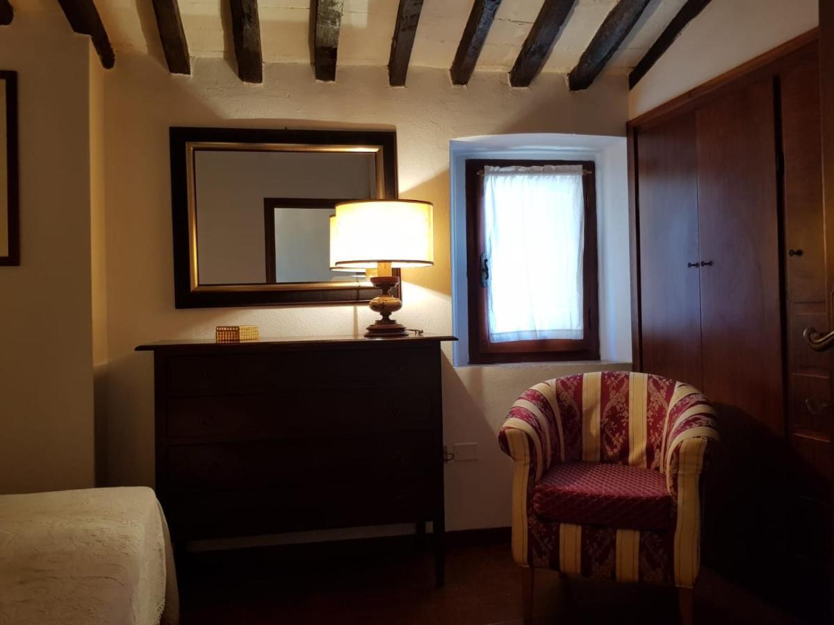 Апартаменты In Castello Кастаньето-Кардуччи Экстерьер фото