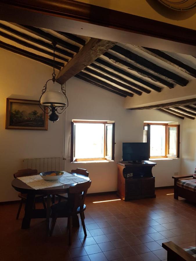 Апартаменты In Castello Кастаньето-Кардуччи Экстерьер фото