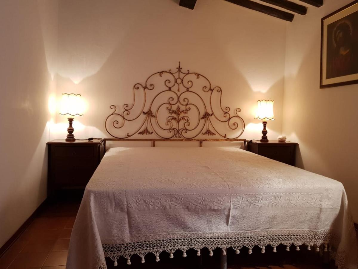 Апартаменты In Castello Кастаньето-Кардуччи Экстерьер фото