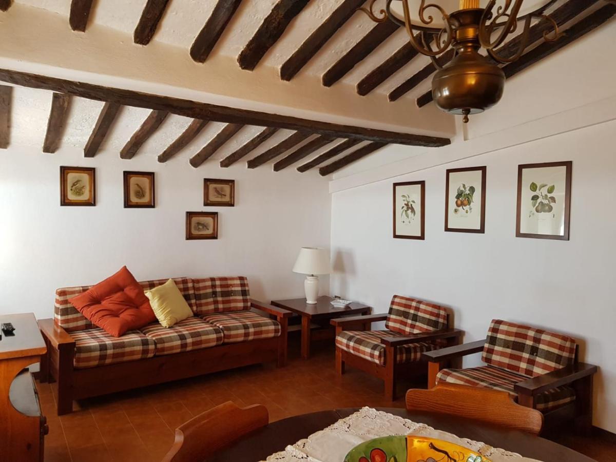 Апартаменты In Castello Кастаньето-Кардуччи Экстерьер фото